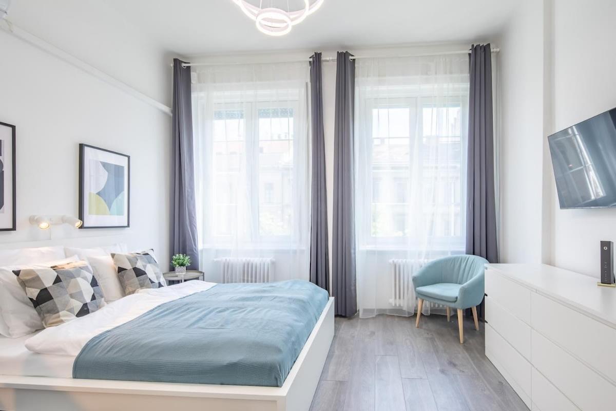 Newly Designed Central Studio Budapest Luaran gambar